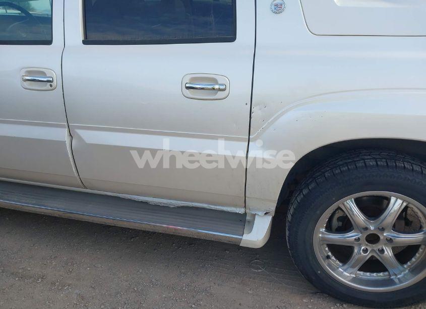 Photo 6 of 2005 Cadillac Escalade EXT STANDARD (VIN 3GYEK62N15G186026)