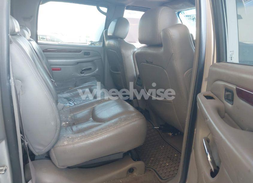 Photo 8 of 2005 Cadillac Escalade EXT STANDARD (VIN 3GYEK62N55G191729)