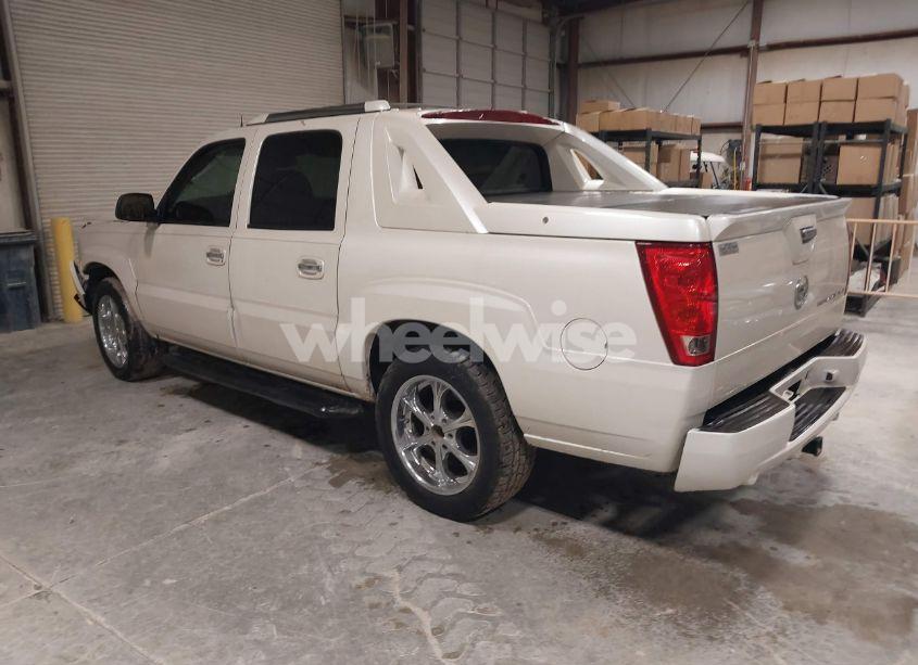 Photo 3 of 2005 Cadillac Escalade EXT STANDARD (VIN 3GYEK62N65G222485)