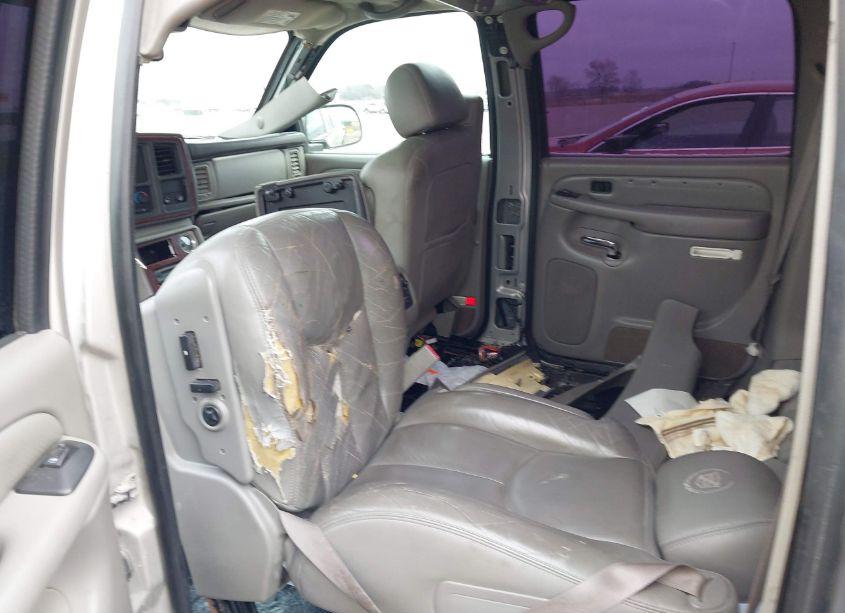 Photo 8 of 2005 Cadillac Escalade EXT STANDARD (VIN 3GYEK62N75G159073)