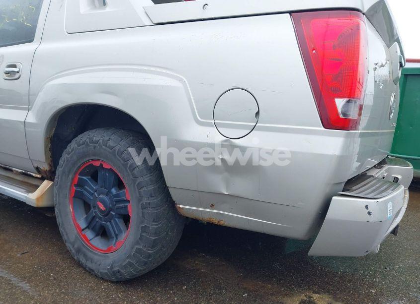 Photo 14 of 2005 Cadillac Escalade EXT STANDARD (VIN 3GYEK62N85G128074)