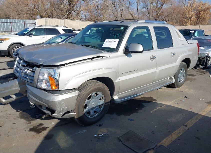 Photo 2 of 2005 Cadillac Escalade EXT STANDARD (VIN 3GYEK62NX5G186560)