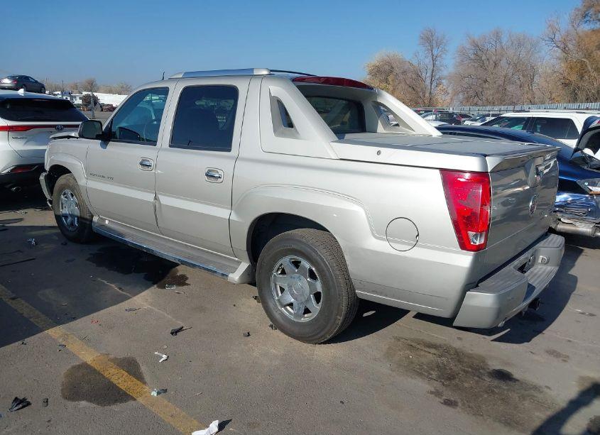 Photo 3 of 2005 Cadillac Escalade EXT STANDARD (VIN 3GYEK62NX5G186560)