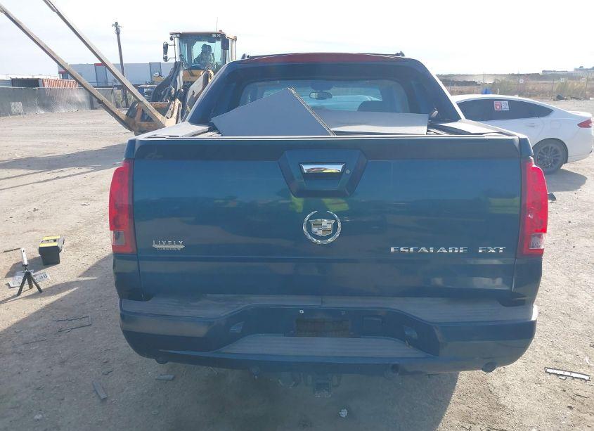 Photo 16 of 2005 Cadillac Escalade EXT STANDARD (VIN 3GYEK62NX5G189569)