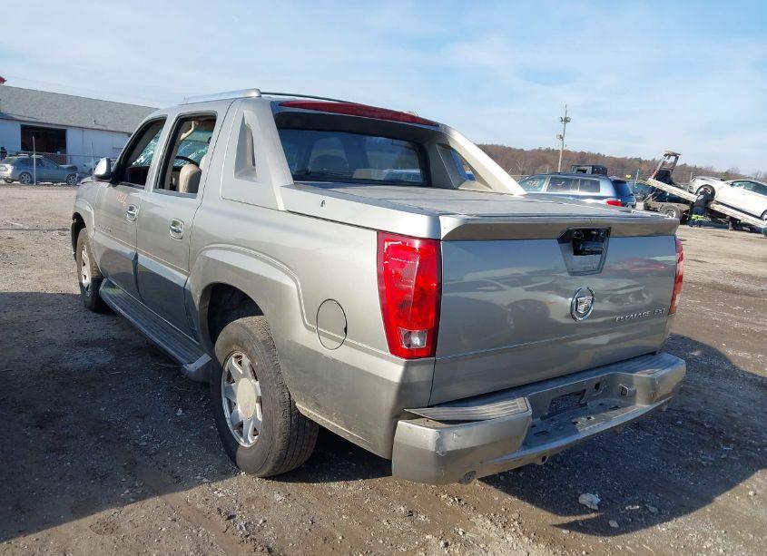 Photo 3 of 2003 Cadillac Escalade EXT STANDARD (VIN 3GYEK63N13G107935)