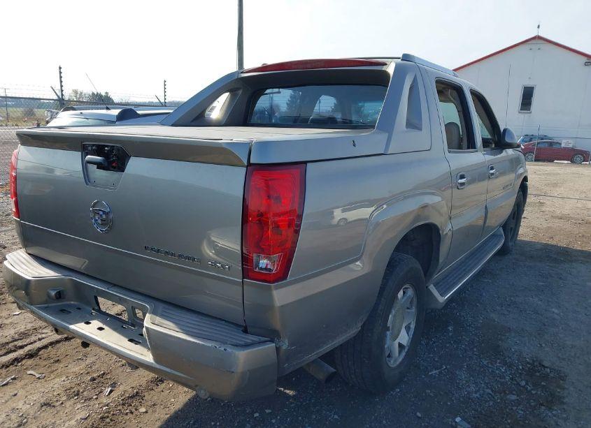 Photo 6 of 2003 Cadillac Escalade EXT STANDARD (VIN 3GYEK63N13G107935)