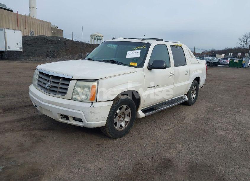 Photo 2 of 2003 Cadillac Escalade EXT STANDARD (VIN 3GYEK63N53G153543)