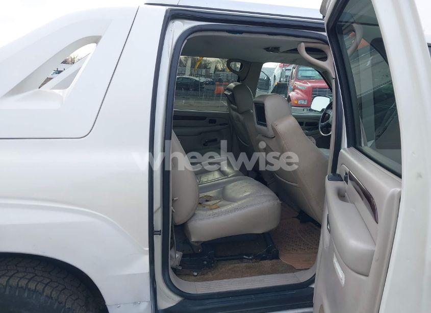 Photo 8 of 2003 Cadillac Escalade EXT STANDARD (VIN 3GYEK63N53G153543)