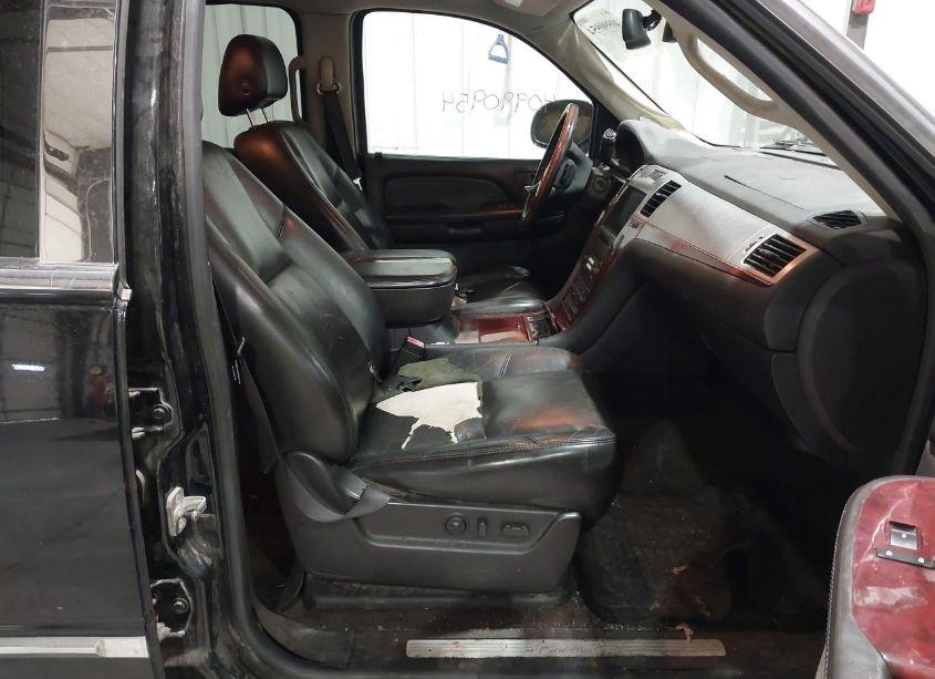 Photo 5 of 2007 Cadillac Escalade EXT STANDARD (VIN 3GYFK62867G223203)