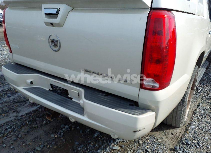 Photo 19 of 2007 Cadillac Escalade EXT STANDARD (VIN 3GYFK62887G213188)