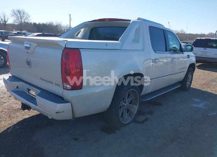 Photo 4 of 2007 Cadillac Escalade EXT STANDARD (VIN 3GYFK62887G213188)