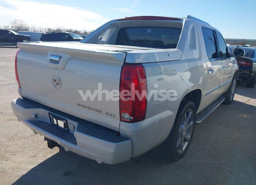 Photo 4 of 2007 Cadillac Escalade EXT STANDARD (VIN 3GYFK628X7G294047)