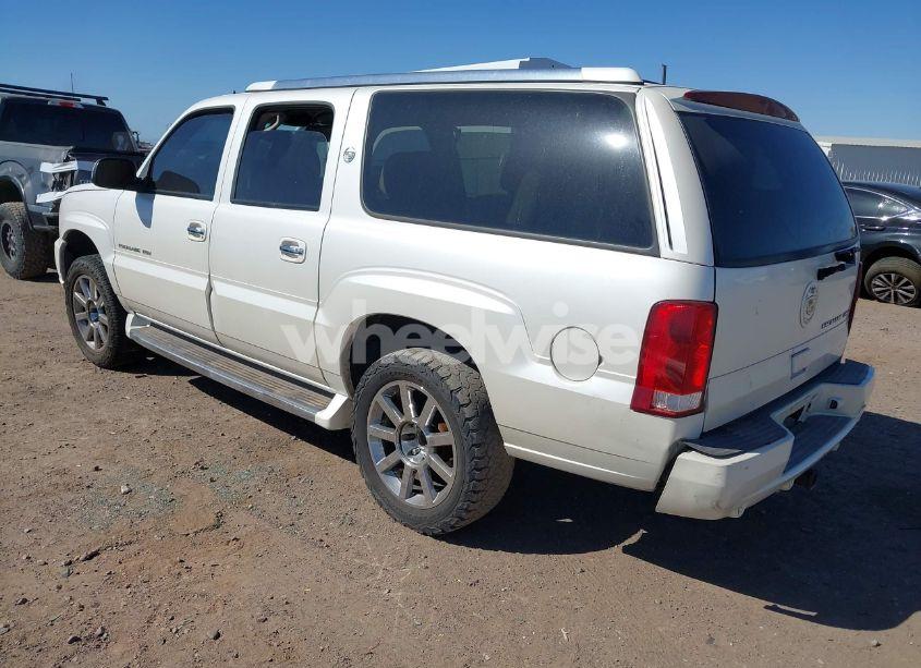 Photo 3 of 2003 Cadillac Escalade ESV STANDARD (VIN 3GYFK66N03G267563)