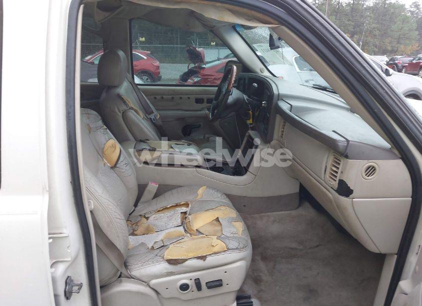 Photo 5 of 2006 Cadillac Escalade ESV STANDARD (VIN 3GYFK66N06G117909)