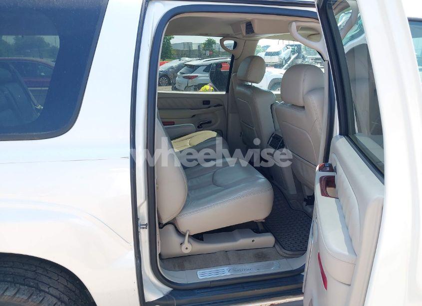 Photo 8 of 2006 Cadillac Escalade ESV STANDARD (VIN 3GYFK66N26G104191)