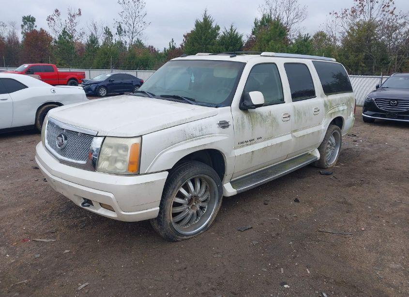 Photo 2 of 2003 Cadillac Escalade ESV STANDARD (VIN 3GYFK66N33G268500)