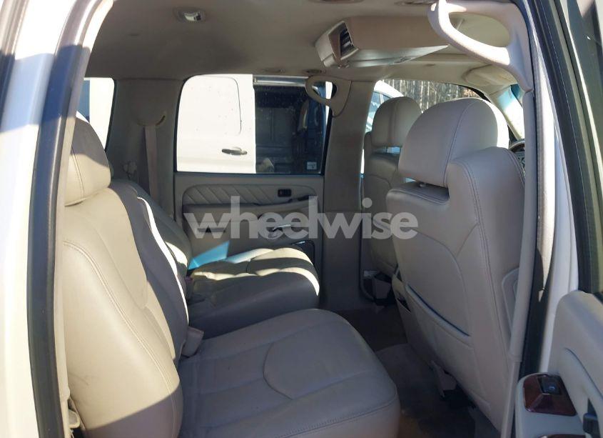 Photo 8 of 2005 Cadillac Escalade ESV PLATINUM EDITION (VIN 3GYFK66N35G119085)