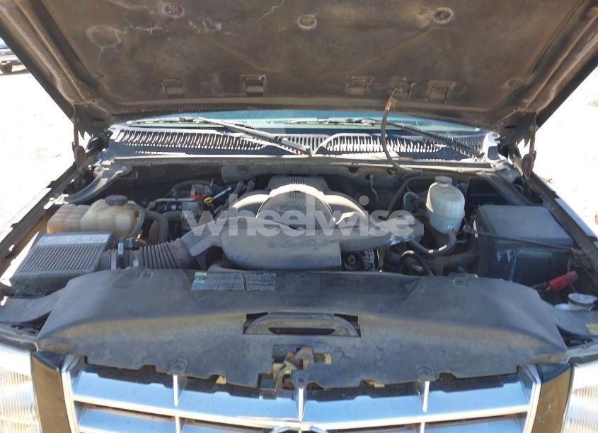 Photo 10 of 2005 Cadillac Escalade ESV STANDARD (VIN 3GYFK66N35G235015)