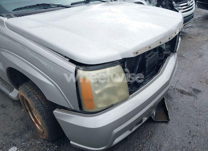 Photo 14 of 2005 Cadillac Escalade ESV STANDARD (VIN 3GYFK66N55G224467)