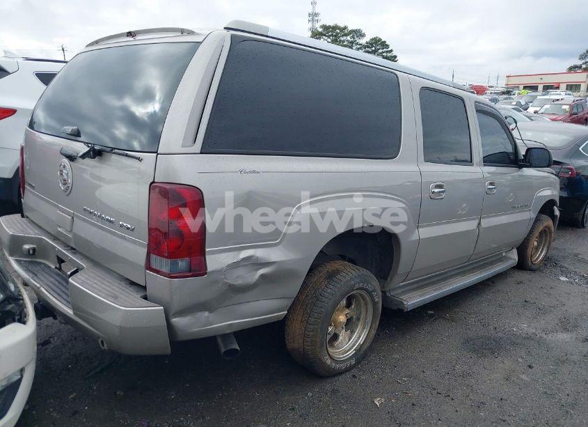 Photo 4 of 2005 Cadillac Escalade ESV STANDARD (VIN 3GYFK66N55G224467)