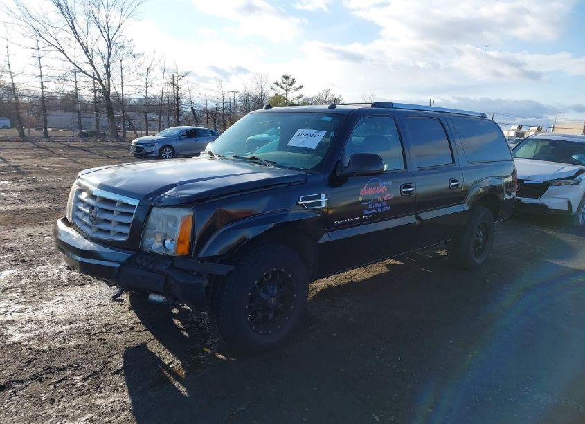 Photo 2 of 2005 Cadillac Escalade ESV STANDARD (VIN 3GYFK66N55G261115)