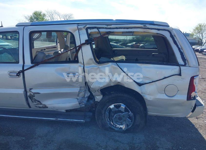 Photo 6 of 2003 Cadillac Escalade ESV STANDARD (VIN 3GYFK66N63G227245)