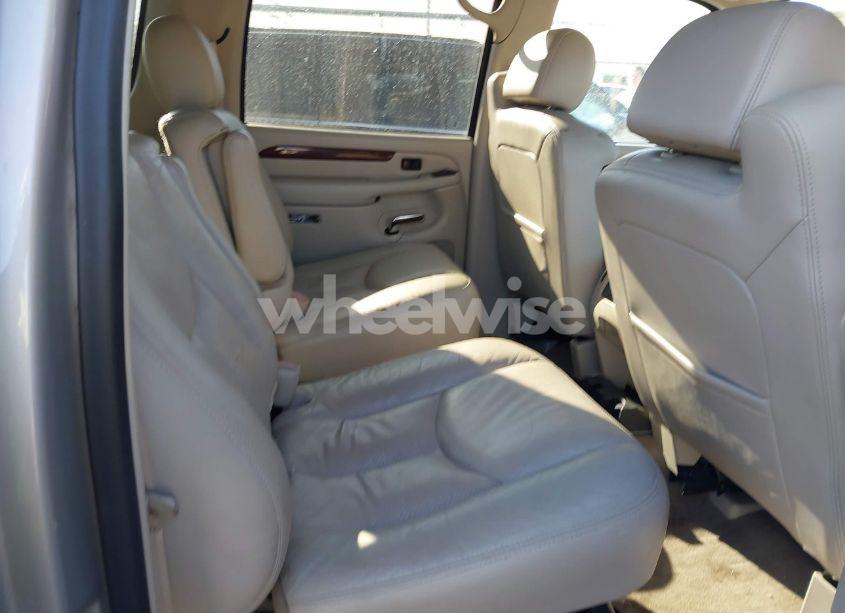 Photo 15 of 2005 Cadillac Escalade ESV STANDARD (VIN 3GYFK66N65G192080)