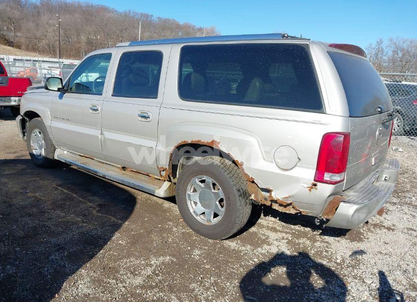 Photo 3 of 2005 Cadillac Escalade ESV STANDARD (VIN 3GYFK66N65G192080)