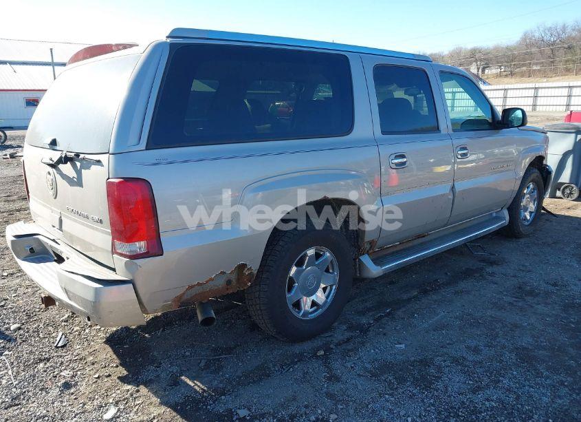 Photo 4 of 2005 Cadillac Escalade ESV STANDARD (VIN 3GYFK66N65G192080)