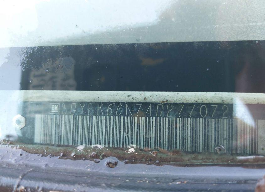 Photo 9 of 2004 Cadillac Escalade ESV STANDARD (VIN 3GYFK66N74G277072)