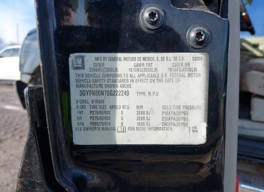 Photo 9 of 2005 Cadillac Escalade ESV PLATINUM EDITION (VIN 3GYFK66N75G222249)