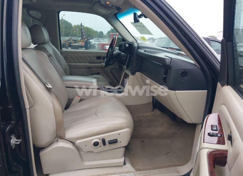 Photo 5 of 2005 Cadillac Escalade ESV PLATINUM EDITION (VIN 3GYFK66N75G227242)