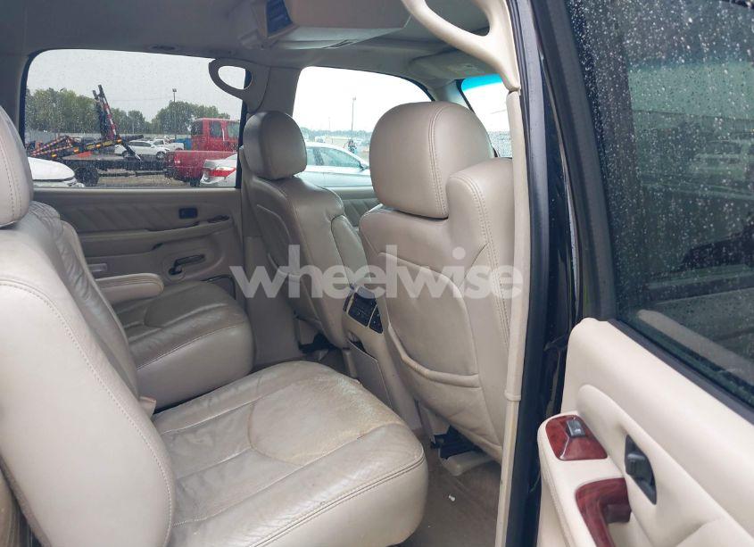 Photo 8 of 2005 Cadillac Escalade ESV PLATINUM EDITION (VIN 3GYFK66N75G227242)