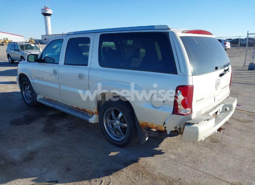 Photo 3 of 2005 Cadillac Escalade ESV PLATINUM EDITION (VIN 3GYFK66N85G234023)
