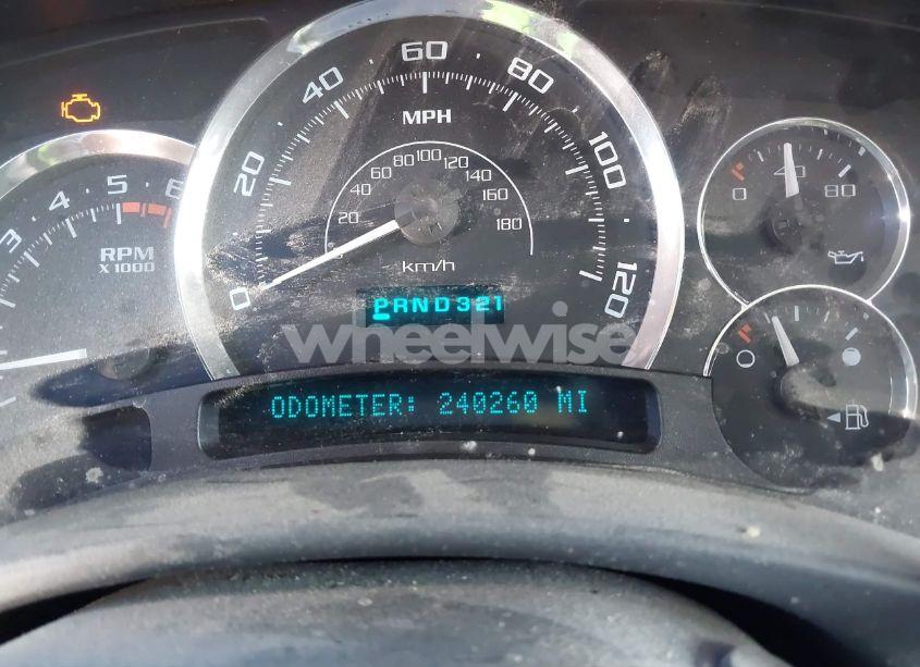 Photo 7 of 2005 Cadillac Escalade ESV PLATINUM EDITION (VIN 3GYFK66N85G234023)