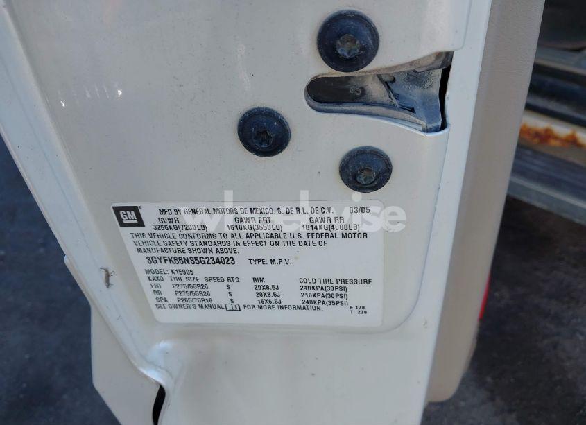 Photo 9 of 2005 Cadillac Escalade ESV PLATINUM EDITION (VIN 3GYFK66N85G234023)