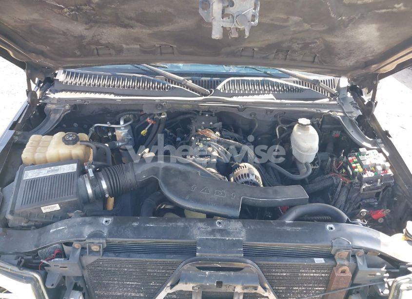 Photo 10 of 2003 Cadillac Escalade ESV STANDARD (VIN 3GYFK66N93G224324)