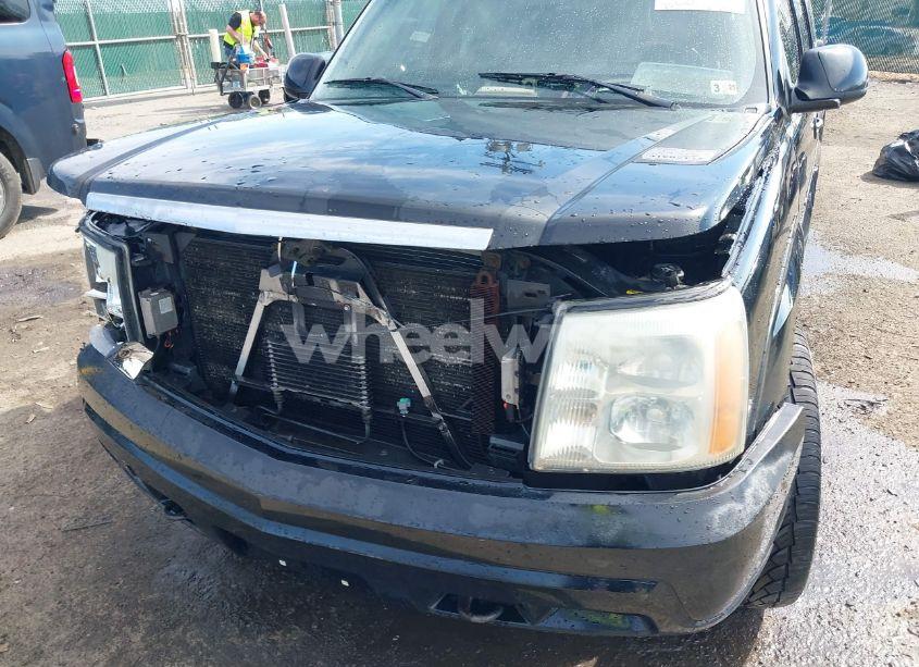 Photo 18 of 2003 Cadillac Escalade ESV STANDARD (VIN 3GYFK66N93G224324)