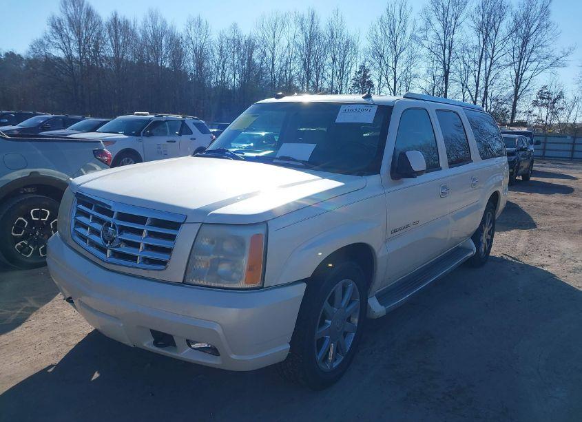 Photo 2 of 2005 Cadillac Escalade ESV PLATINUM EDITION (VIN 3GYFK66N95G259657)