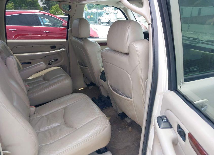 Photo 8 of 2005 Cadillac Escalade ESV STANDARD (VIN 3GYFK66NX5G105958)