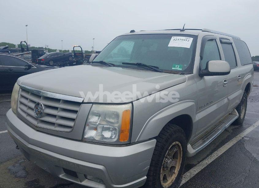 Photo 2 of 2005 Cadillac Escalade ESV STANDARD (VIN 3GYFK66NX5G147854)