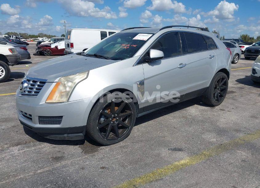 Photo 2 of 2013 Cadillac Srx STANDARD (VIN 3GYFNAE32DS512534)