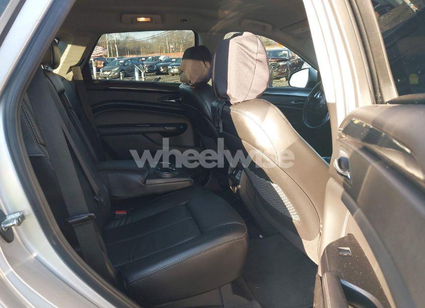 Photo 8 of 2014 Cadillac Srx STANDARD (VIN 3GYFNAE32ES653170)