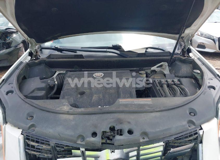 Photo 10 of 2014 Cadillac Srx STANDARD (VIN 3GYFNAE33ES680720)