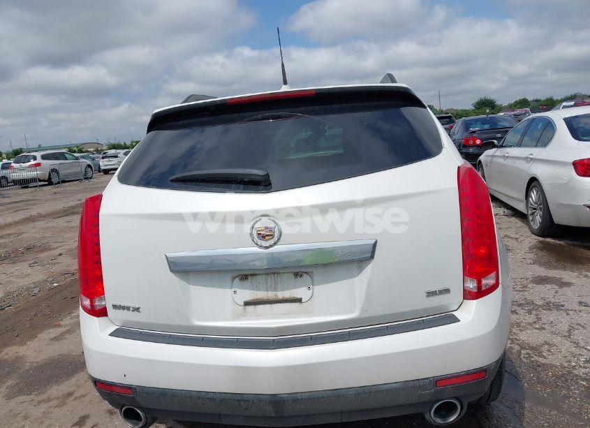 Photo 16 of 2014 Cadillac Srx STANDARD (VIN 3GYFNAE33ES680720)