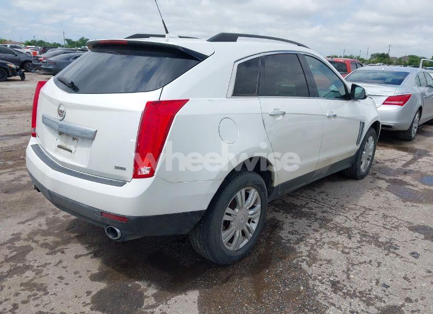 Photo 4 of 2014 Cadillac Srx STANDARD (VIN 3GYFNAE33ES680720)