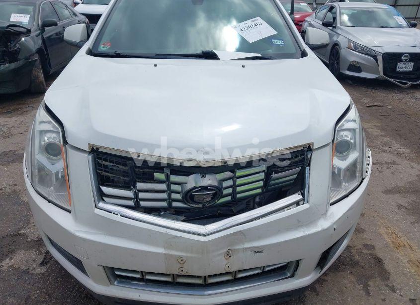 Photo 6 of 2014 Cadillac Srx STANDARD (VIN 3GYFNAE33ES680720)