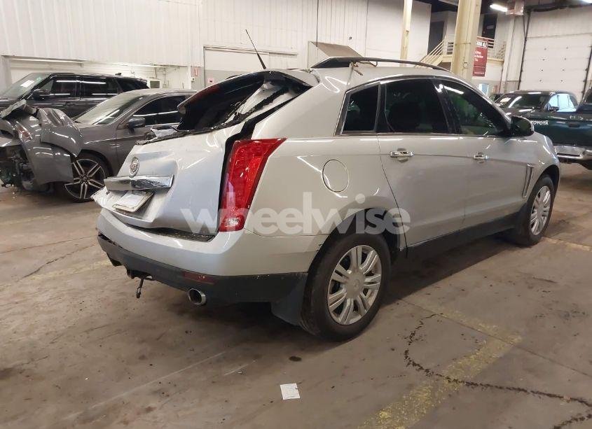 Photo 4 of 2014 Cadillac Srx STANDARD (VIN 3GYFNAE35ES560711)