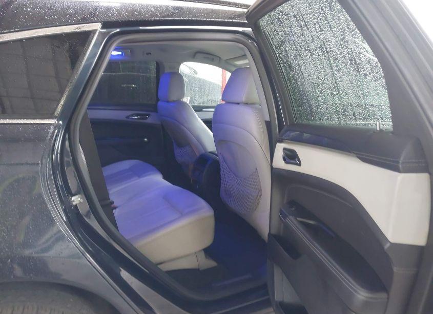 Photo 8 of 2015 Cadillac Srx STANDARD (VIN 3GYFNAE35FS632976)