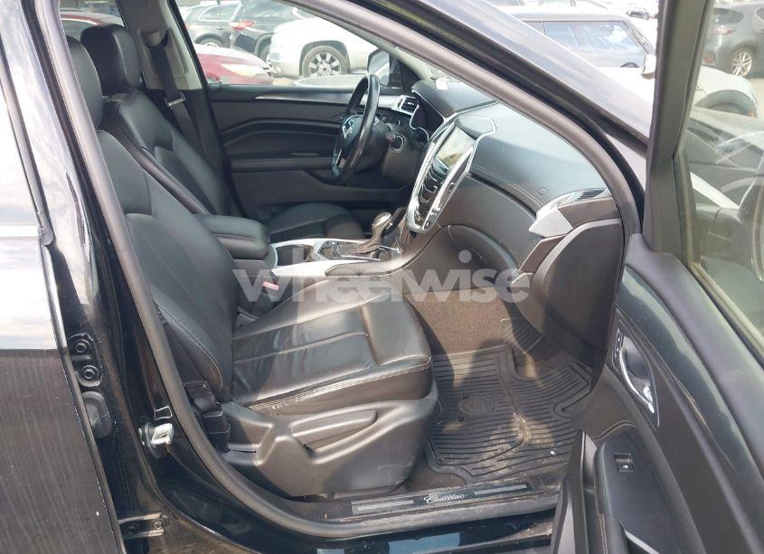 Photo 5 of 2013 Cadillac Srx STANDARD (VIN 3GYFNAE37DS506857)